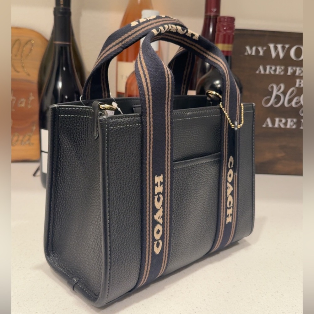 SOLD‼️‼️ Smith Tote 24 in Refined pebble leather - Picture 4 of 9
